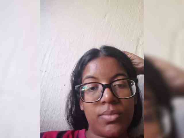 IndianBeaut webcam