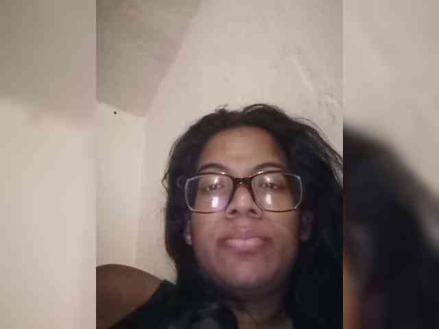 IndianBeaut webcam