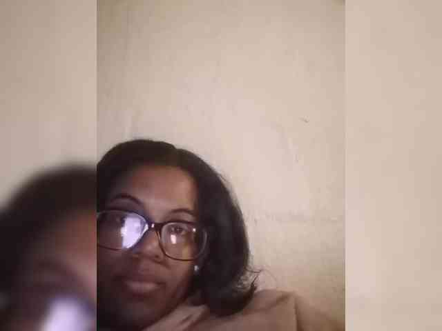 IndianBeaut webcam