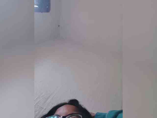 IndianBeaut webcam