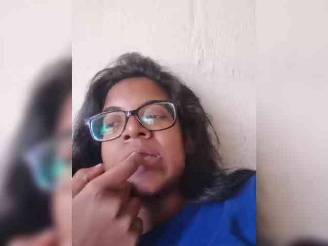 IndianBeaut webcam