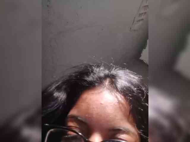 IndianBeaut webcam