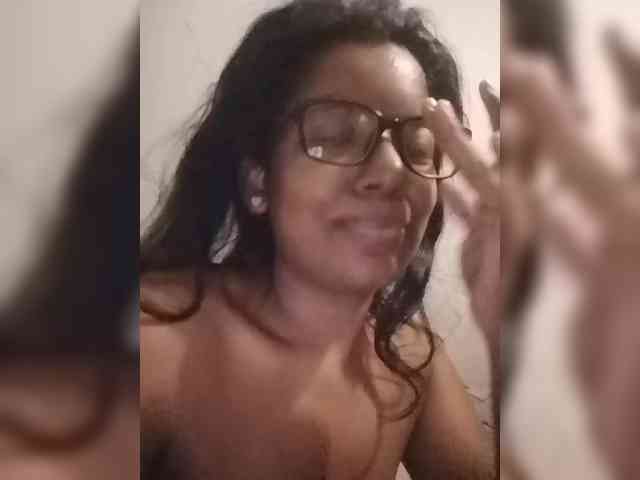 IndianBeaut webcam