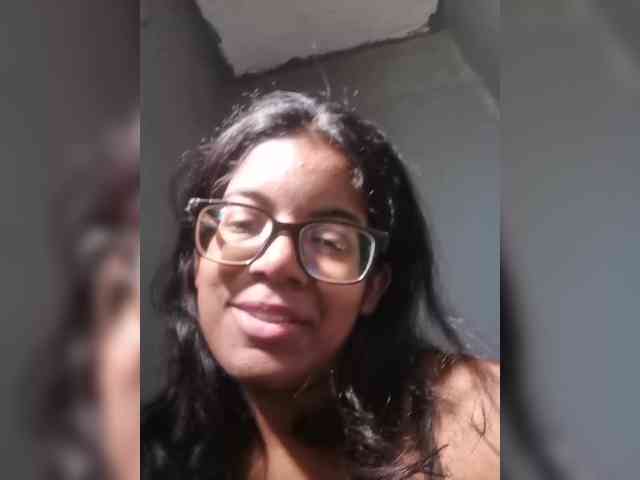 IndianBeaut webcam