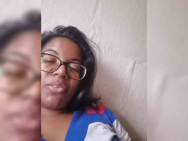 IndianBeaut webcam
