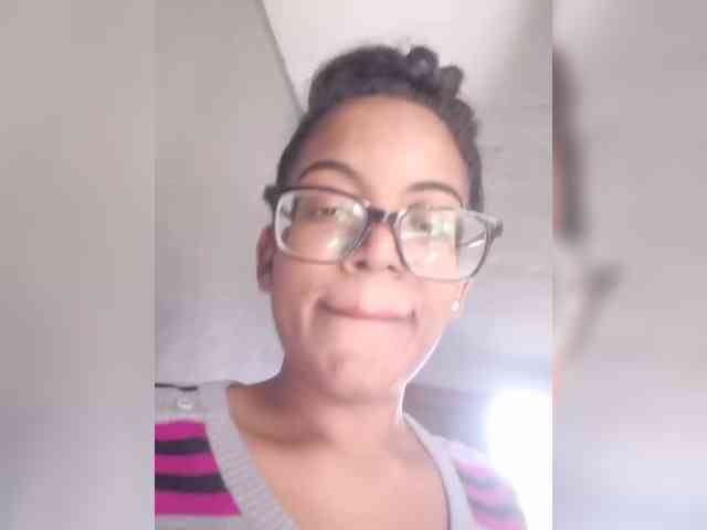 IndianBeaut webcam