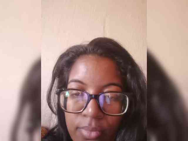 IndianBeaut webcam