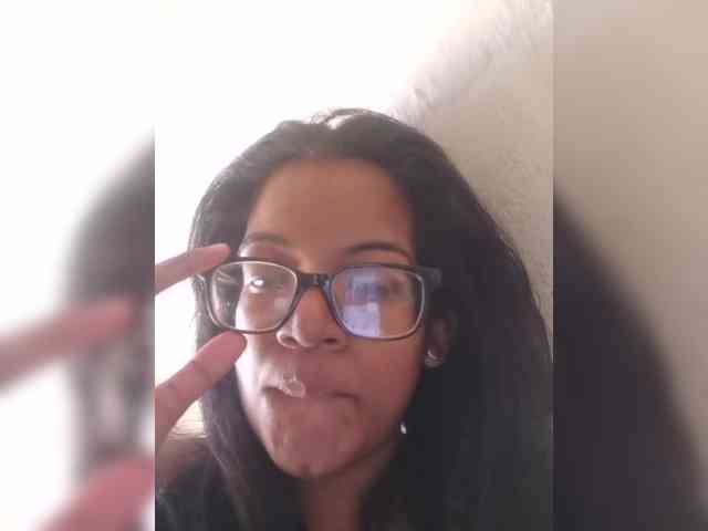 IndianBeaut webcam