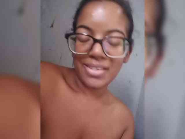 IndianBeaut webcam