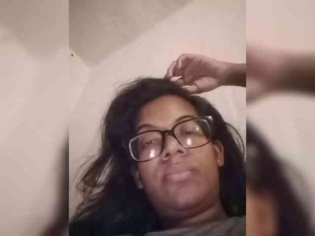 IndianBeaut webcam