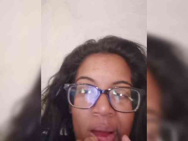 IndianBeaut webcam
