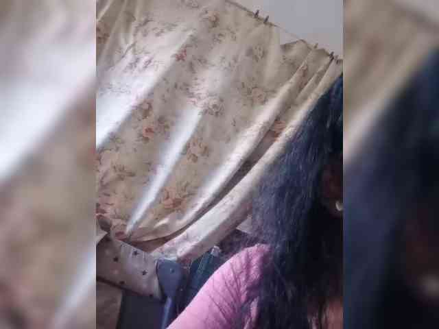 IndianBeaut webcam