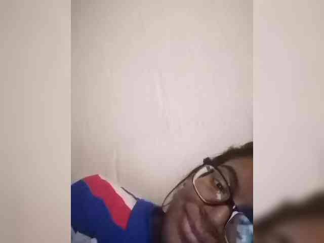 IndianBeaut webcam