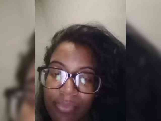 IndianBeaut webcam