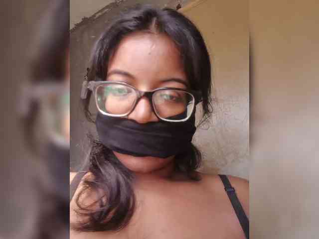 IndianBeaut webcam