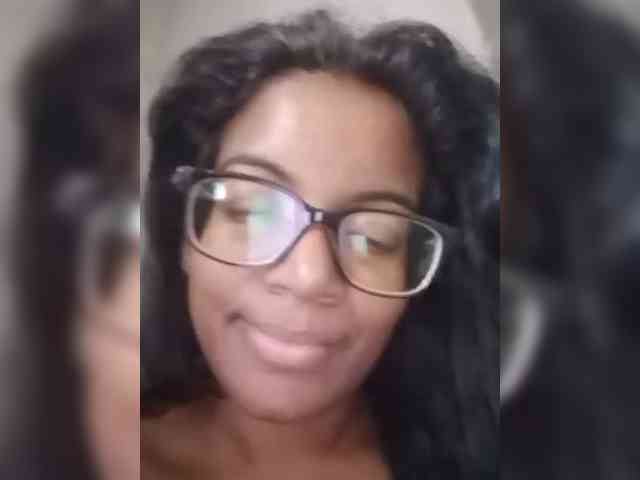IndianBeaut webcam