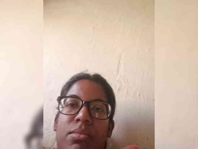 IndianBeaut webcam