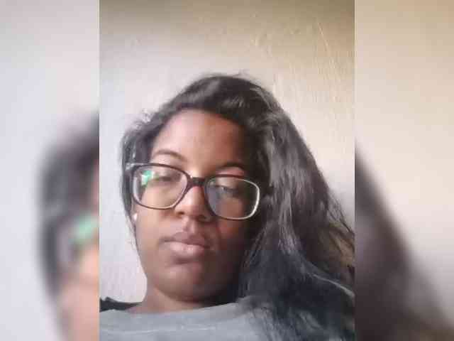 IndianBeaut webcam