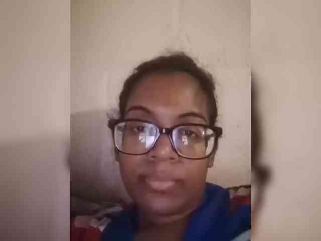 IndianBeaut webcam