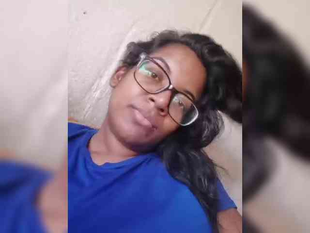 IndianBeaut webcam