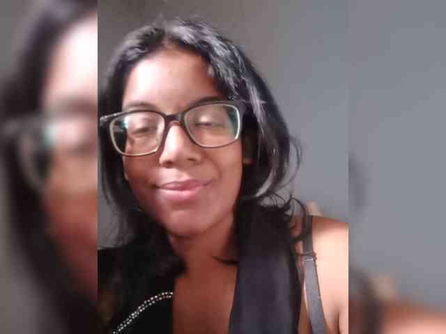 IndianBeaut webcam