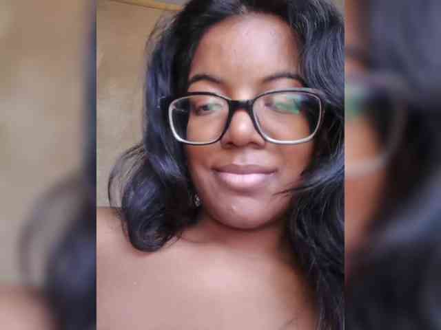IndianBeaut webcam