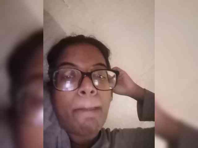 IndianBeaut webcam