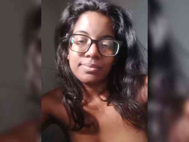 IndianBeaut webcam