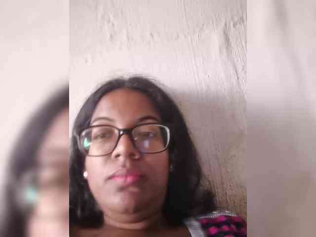IndianBeaut webcam