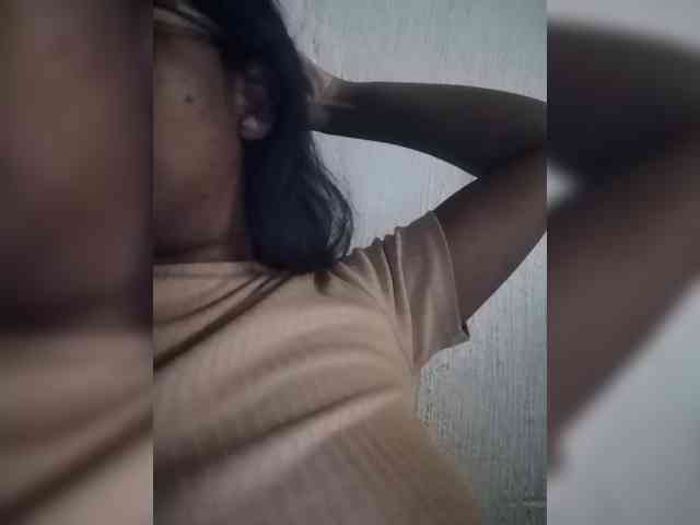 IndianBeaut webcam