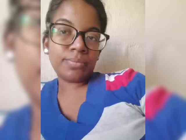 IndianBeaut webcam
