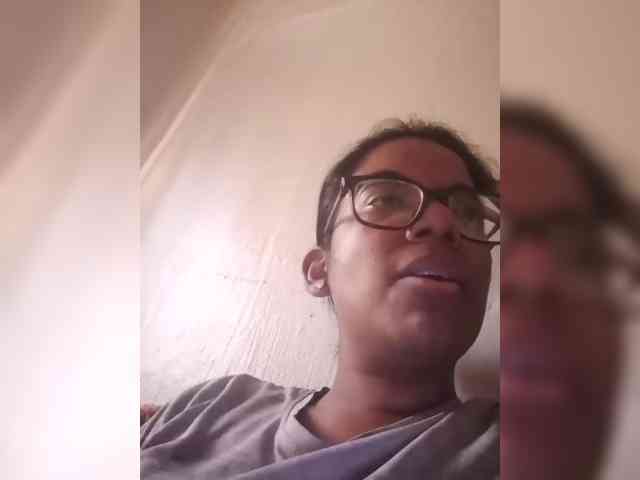 IndianBeaut webcam
