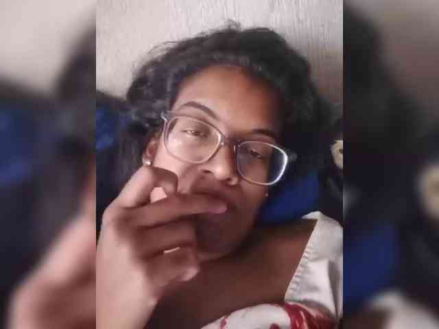 IndianBeaut webcam