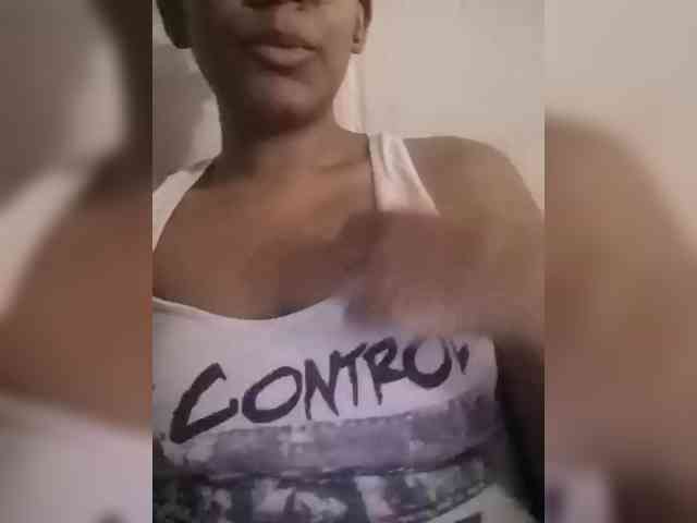 IndianBeaut Live Webcam on BongaCams