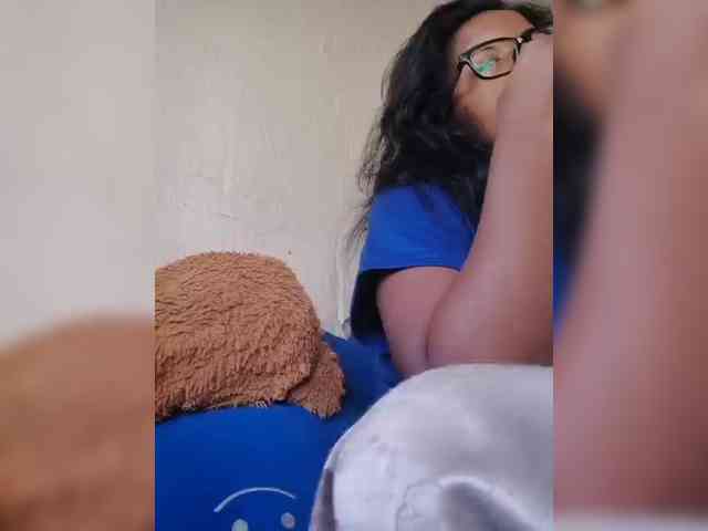 IndianBeaut webcam