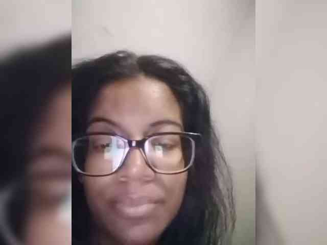 IndianBeaut webcam