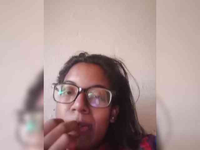 IndianBeaut webcam