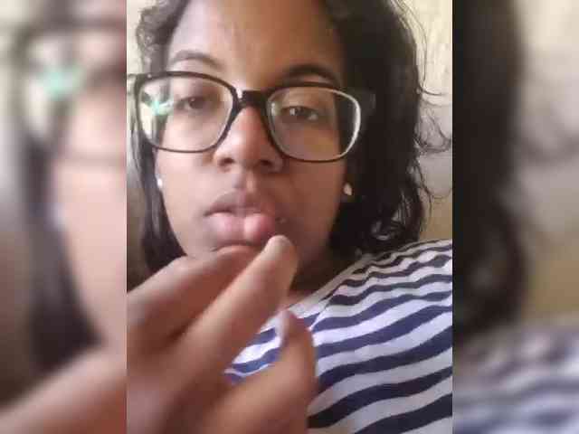 IndianBeaut webcam