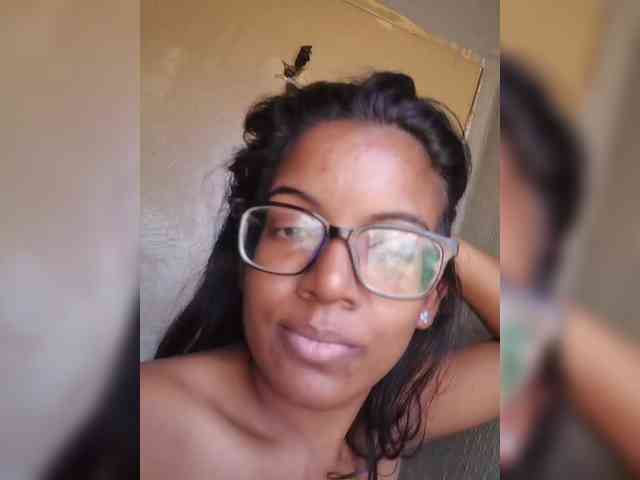 IndianBeaut webcam