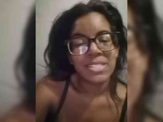 IndianBeaut webcam