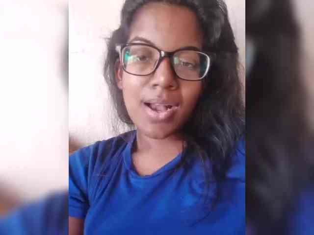 IndianBeaut webcam