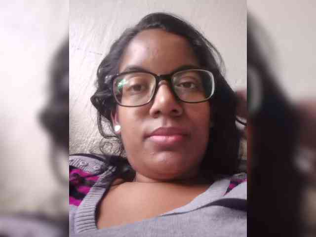 IndianBeaut webcam