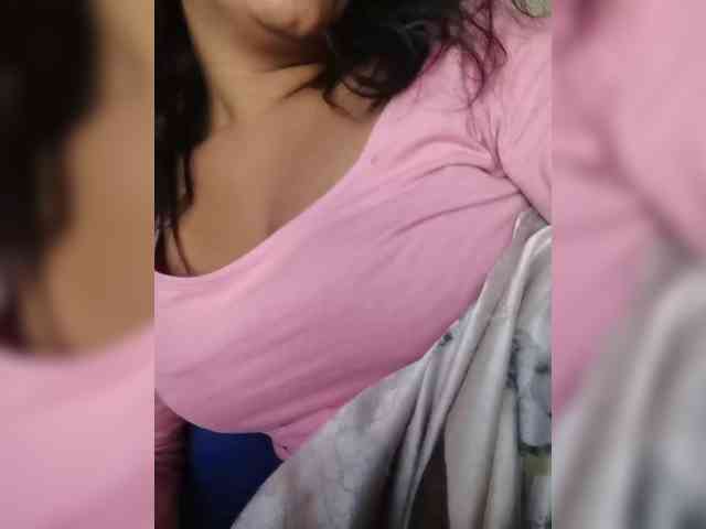 IndianBeaut webcam