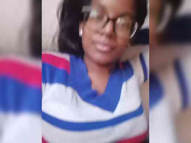 IndianBeaut webcam