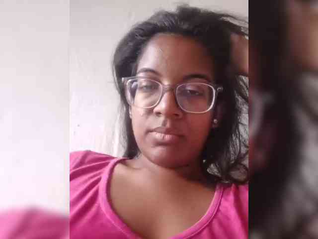 free live cam sex IndianBeaut