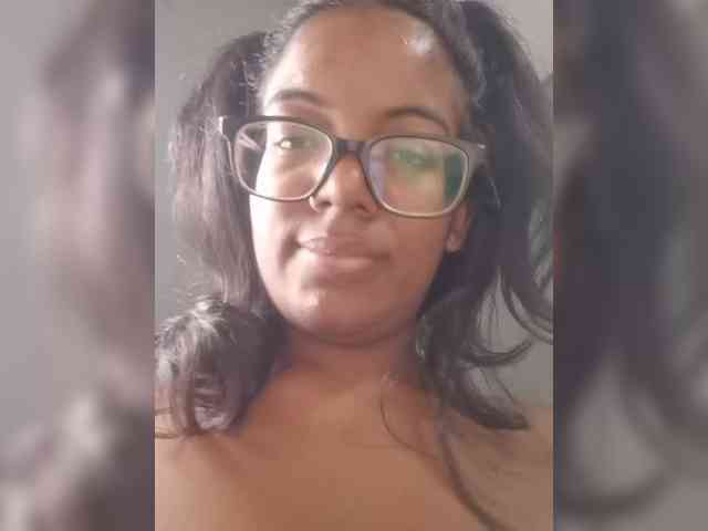 IndianBeaut webcam