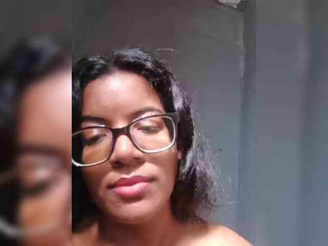 IndianBeaut webcam