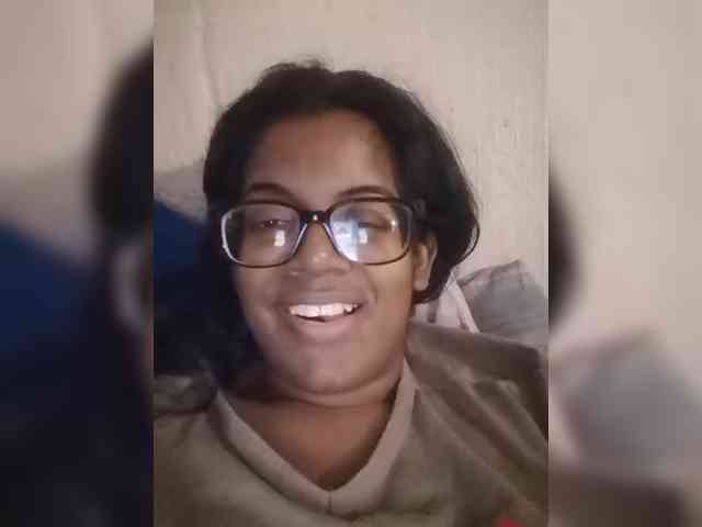 IndianBeaut webcam