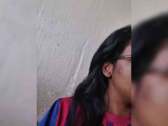 IndianBeaut webcam