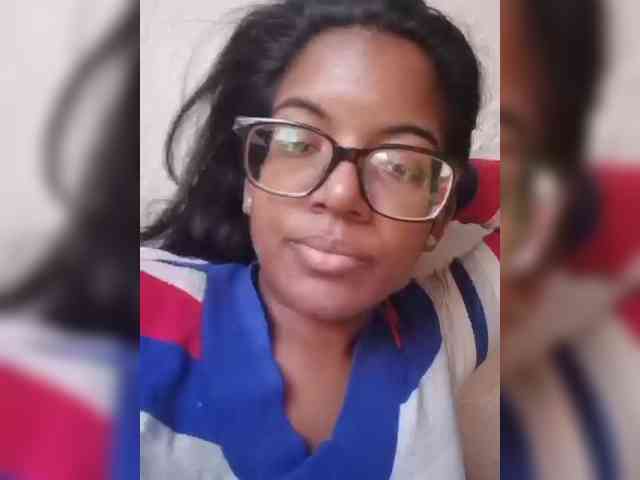 IndianBeaut webcam